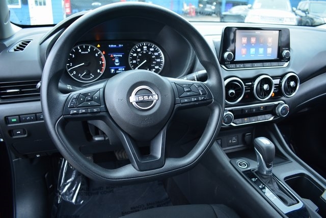 Nissan Sentra S CVT 2025