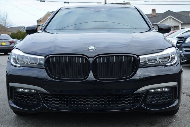 BMW 7 Series 740i Sedan 2019
