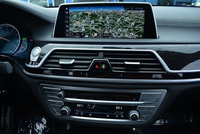 BMW 7 Series 740i Sedan 2019