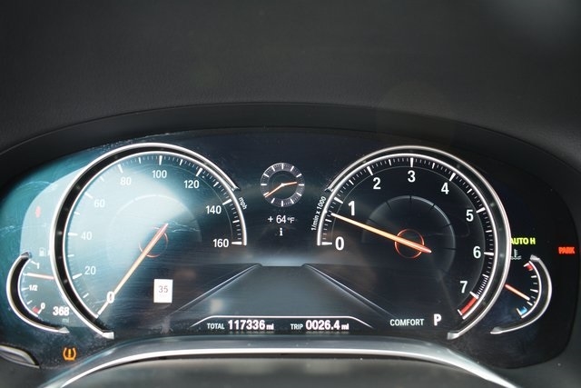 BMW 7 Series 740i Sedan 2019