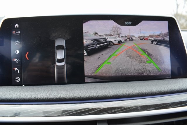 BMW 7 Series 740i Sedan 2019