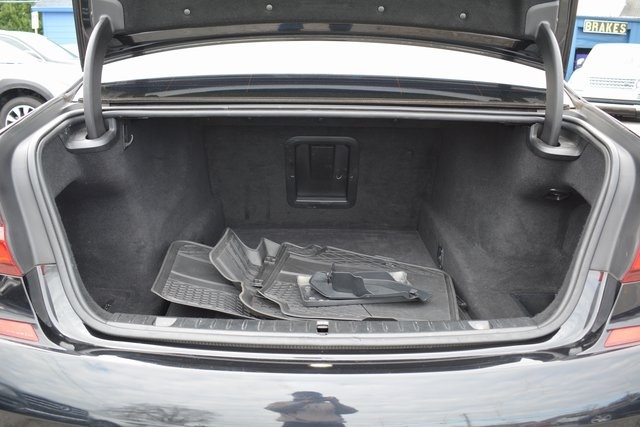 BMW 7 Series 740i Sedan 2019