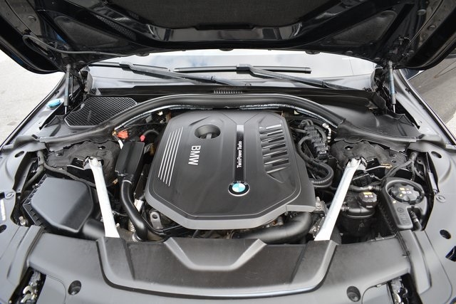 BMW 7 Series 740i Sedan 2019