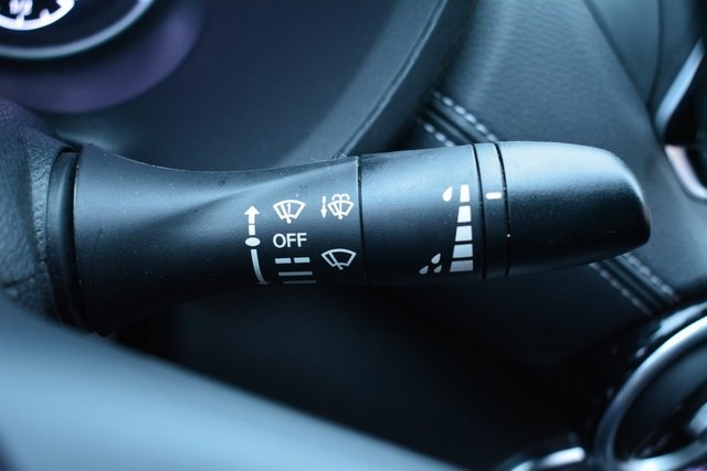 Nissan Sentra SV CVT 2025