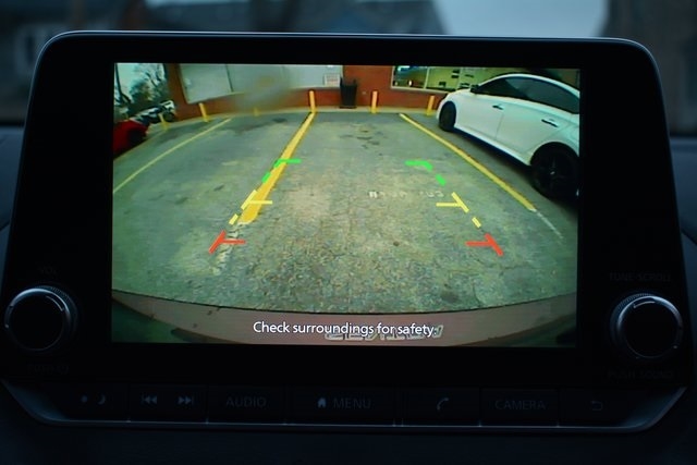 Nissan Sentra SV CVT 2025