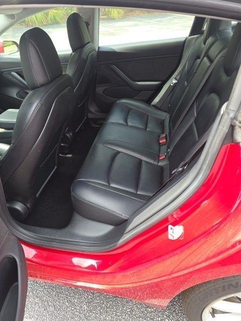 Tesla Model 3 Mid Range Battery RWD 2018