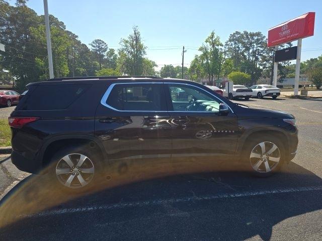 Chevrolet Traverse AWD 4dr LT Leather 2021
