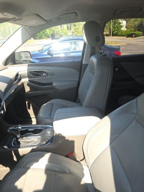 Chevrolet Traverse AWD 4dr LT Leather 2021