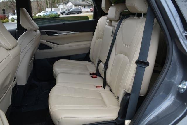 Infiniti QX60 LUXE FWD 2025