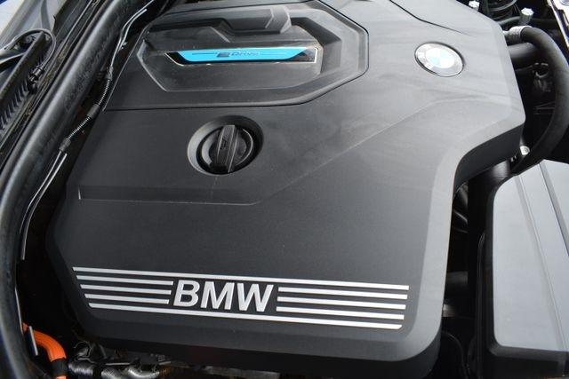 BMW 3 Series 330e xDrive Plug-In Hybrid 2024