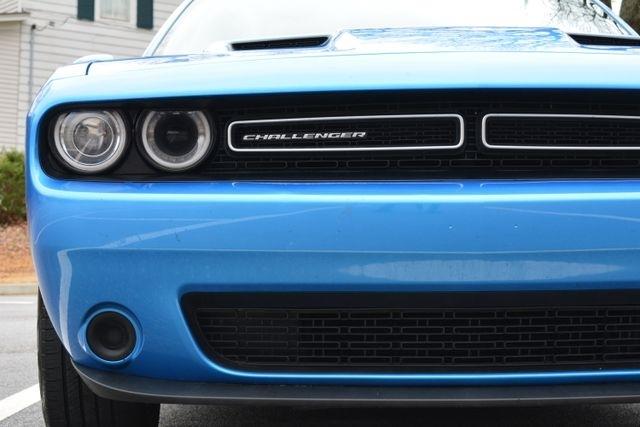 Dodge Challenger SXT RWD 2023