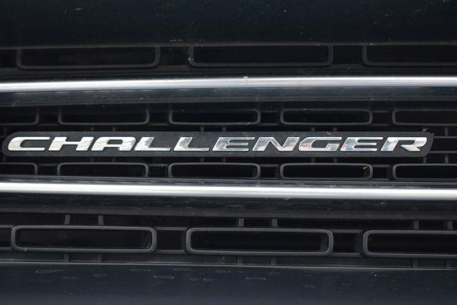 Dodge Challenger SXT RWD 2023