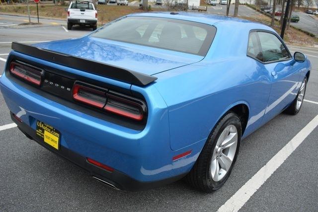 Dodge Challenger SXT RWD 2023