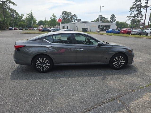 Nissan Altima SV FWD 2025