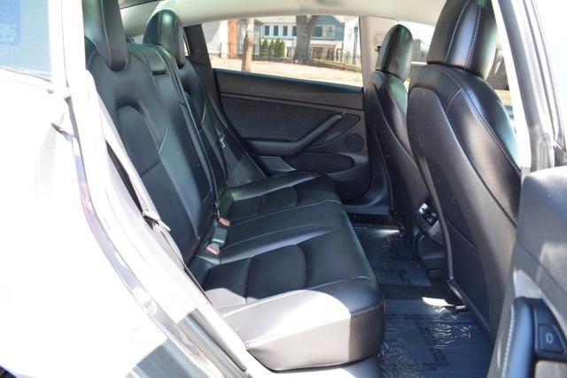 Tesla Model 3 Standard Range Plus RWD 2021