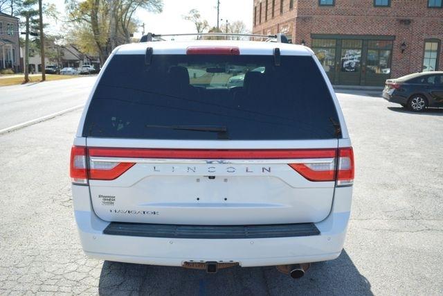 Lincoln Navigator 4x4 Select 2017
