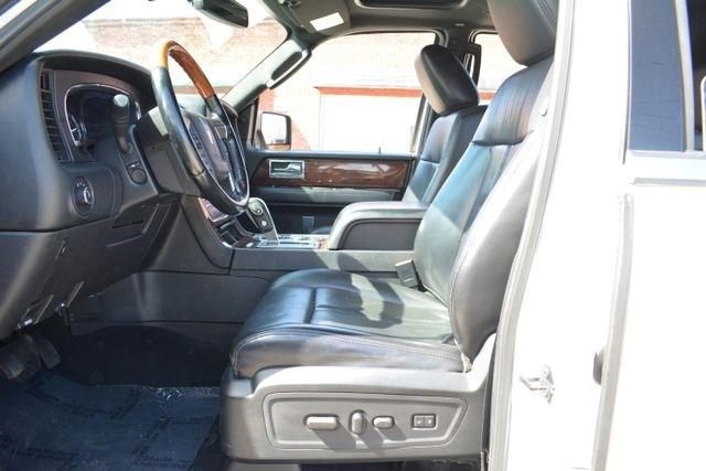 Lincoln Navigator 4x4 Select 2017