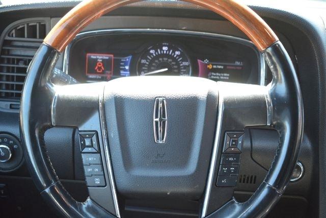 Lincoln Navigator 4x4 Select 2017