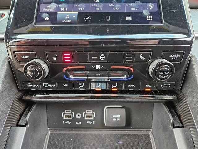 Jeep Grand Cherokee Laredo 4x2 2025