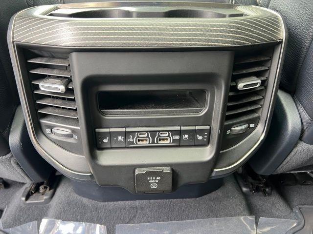 RAM 1500 Lone Star 4x2 Crew Cab 5'7" Box 2022