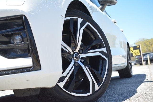 Volvo S60 B5 FWD Plus Dark Theme 2024