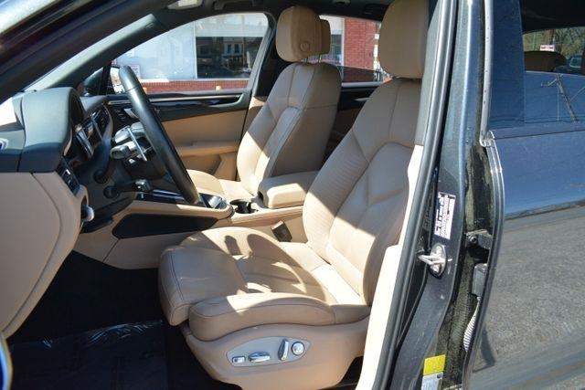 Porsche Macan AWD 2022