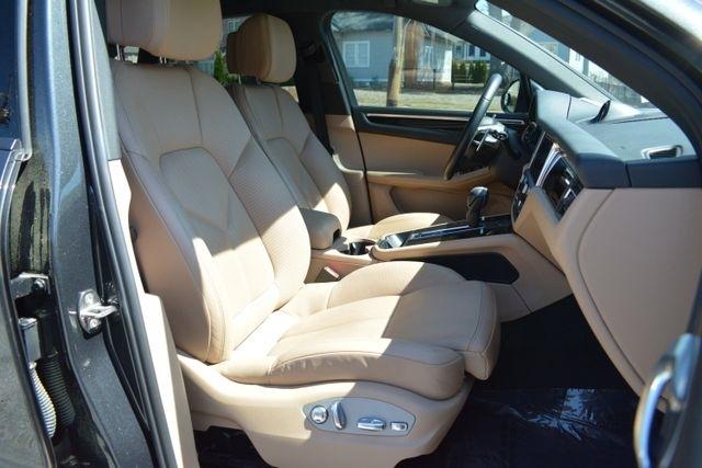 Porsche Macan AWD 2022