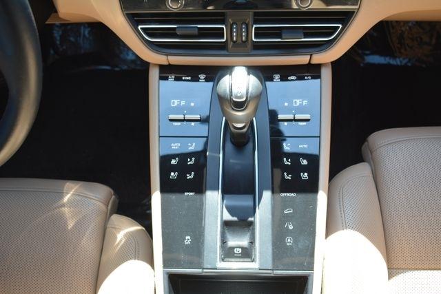 Porsche Macan AWD 2022