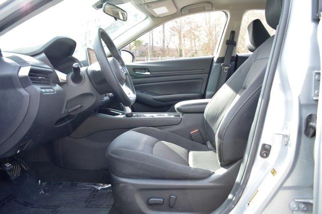 Nissan Altima 2.5 SV Sedan 2024