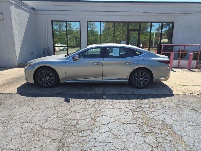 Lexus LS LS 500h RWD 2019