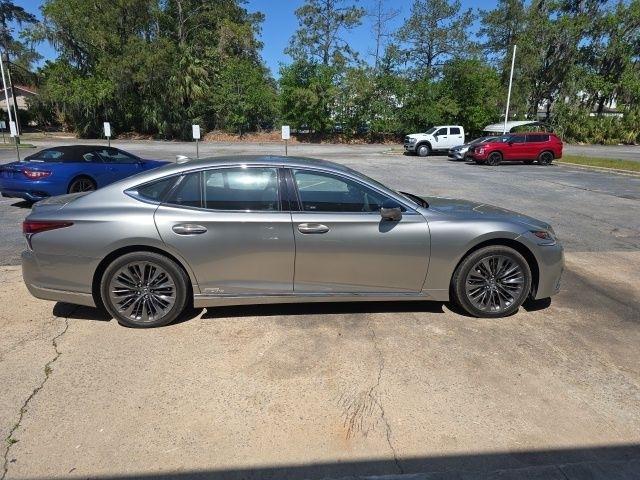 Lexus LS LS 500h RWD 2019