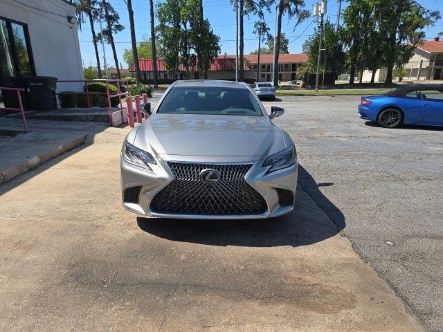 Lexus LS LS 500h RWD 2019