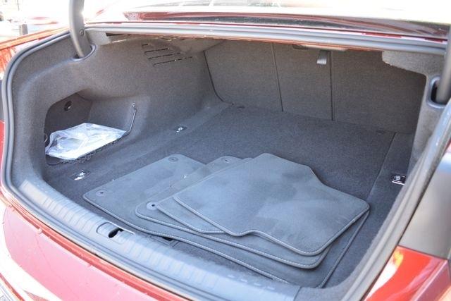 Audi A6 Sedan Premium Plus 55 TFSI quattro 2024