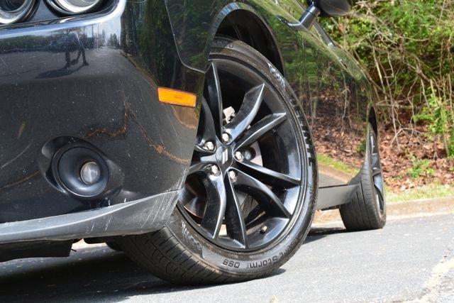 Dodge Challenger SXT Plus Coupe 2017