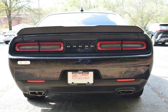 Dodge Challenger SXT Plus Coupe 2017