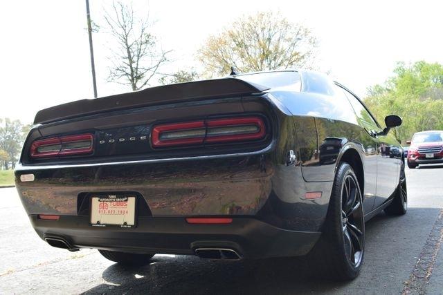 Dodge Challenger SXT Plus Coupe 2017