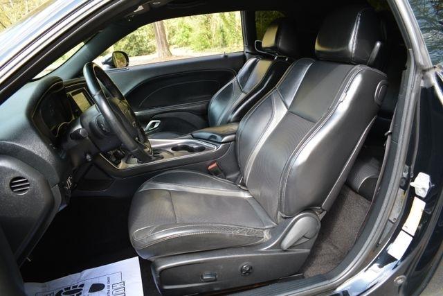 Dodge Challenger SXT Plus Coupe 2017