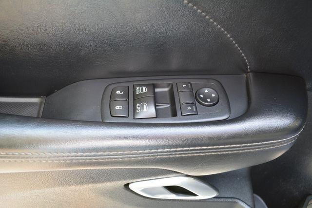 Dodge Challenger SXT Plus Coupe 2017