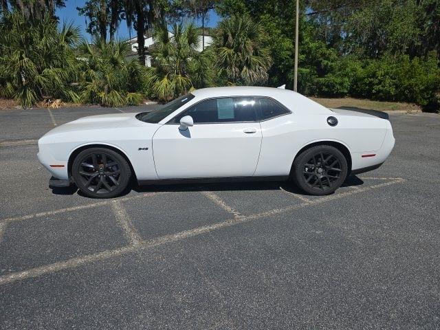 Dodge Challenger R/T RWD 2023