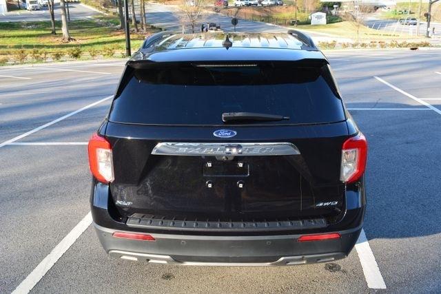 Ford Explorer XLT 4WD 2022