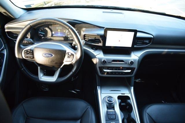 Ford Explorer XLT 4WD 2022