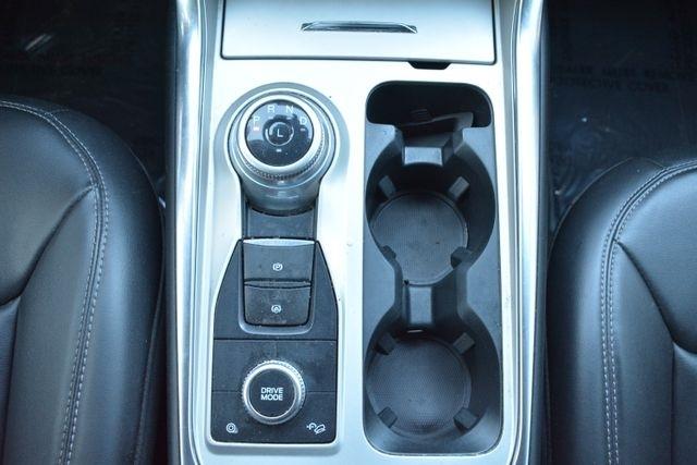 Ford Explorer XLT 4WD 2022