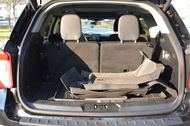 Ford Explorer XLT 4WD 2022