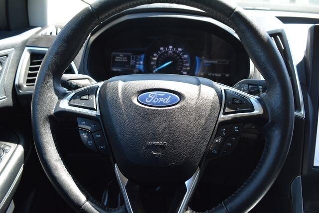 Ford Edge Titanium AWD 2022