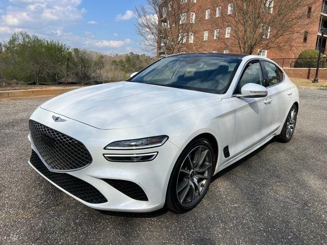 2022 Genesis G70 2.0T RWD