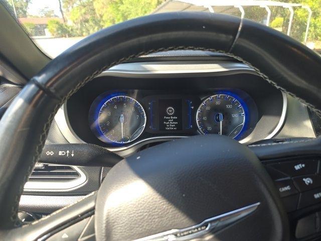 Chrysler Pacifica Touring FWD 2020