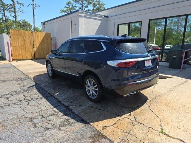 Buick Enclave FWD 4dr Premium 2023