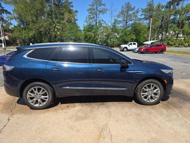 Buick Enclave FWD 4dr Premium 2023