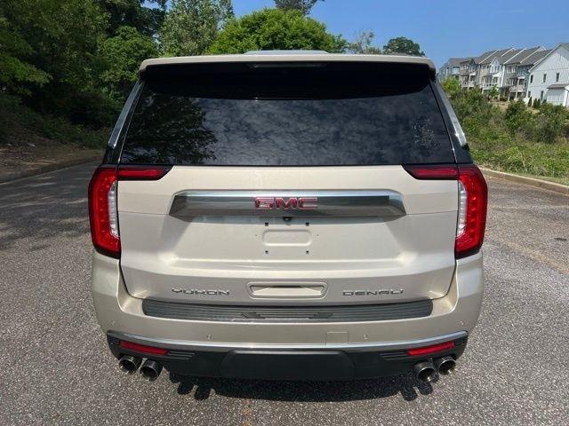 GMC Yukon XL 4WD 4dr Denali 2021