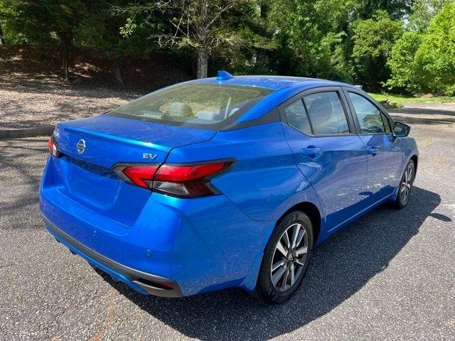 Nissan Versa SV CVT 2021